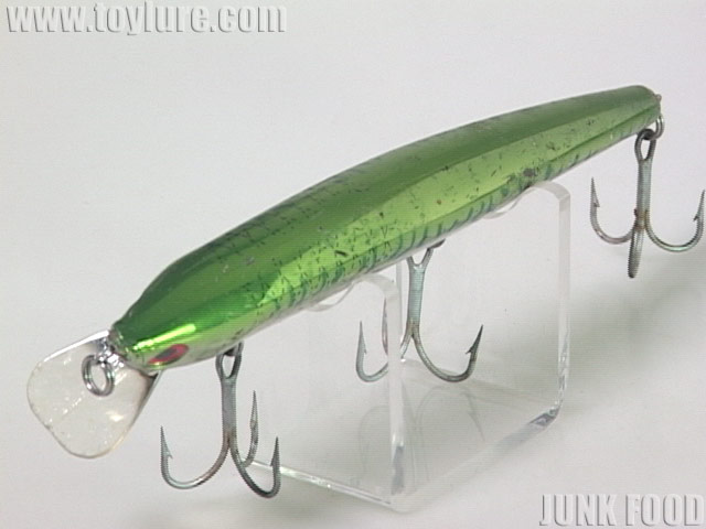 JUNK FOOD item: J-64718 シーバスハンター2 S 14cm