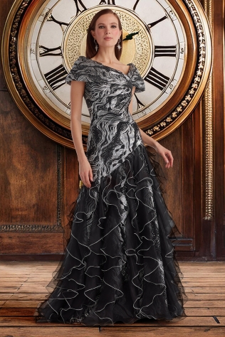 TADASHI SHOJI（タダシ ショージ）公式サイト｜着るだけで美しく、より