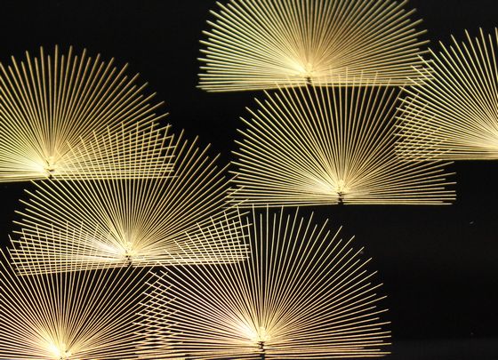 三段重箱 寿松沈金（平台付） 429,000円（税込） | 輪島塗の塗師屋