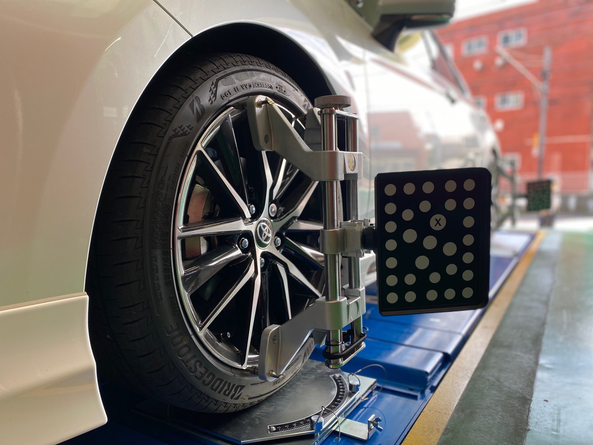 トヨタ カムリHV（AXVH70） TEIN FLEX-Z 車高調 取付 | 店舗おススメ