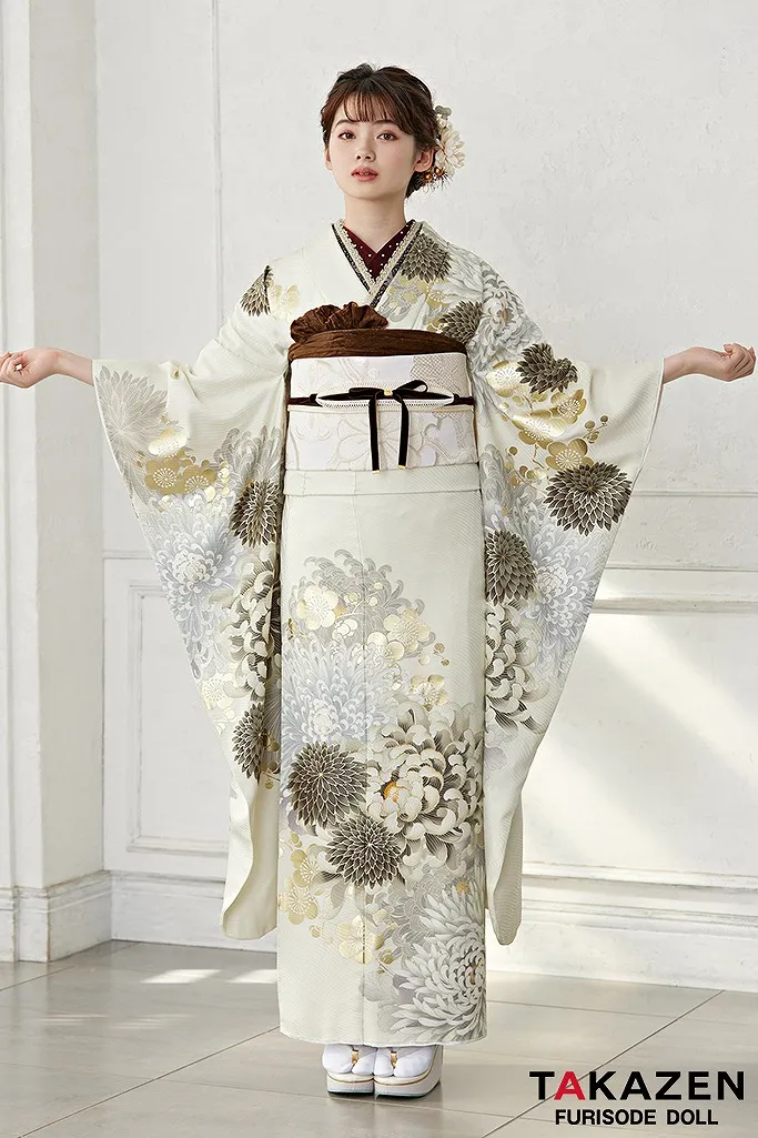 くすみカラー古典 薄いクリーム/白/淡色 乱菊柄 シンプル 大人っぽい