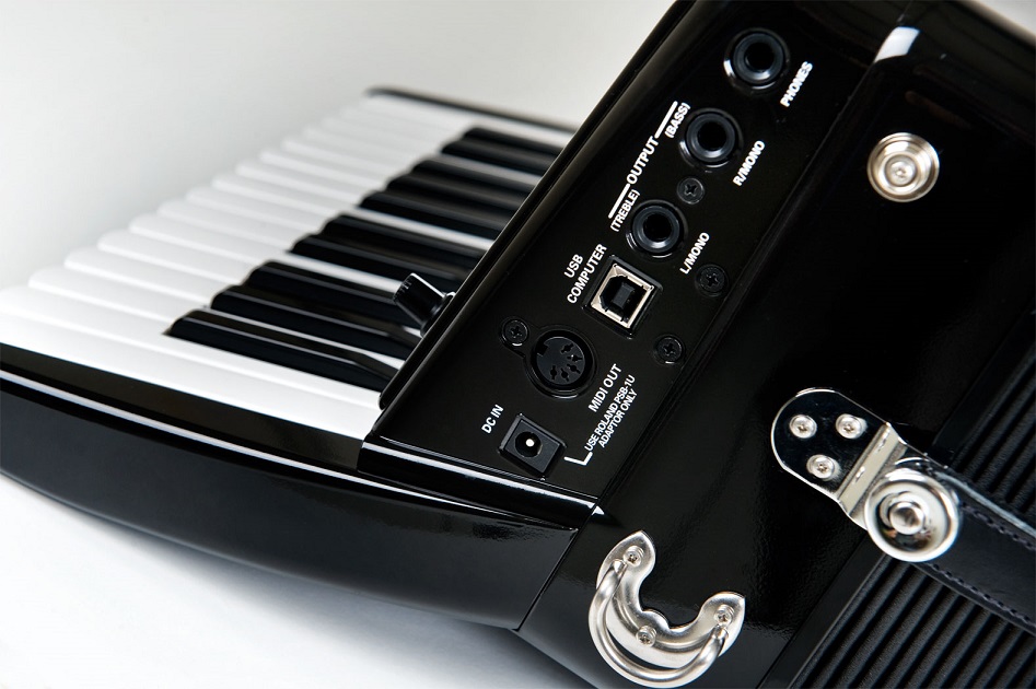Roland V-accordion FR-1X ピアノ【黒】 (26鍵/72ベース)《純正ソフト