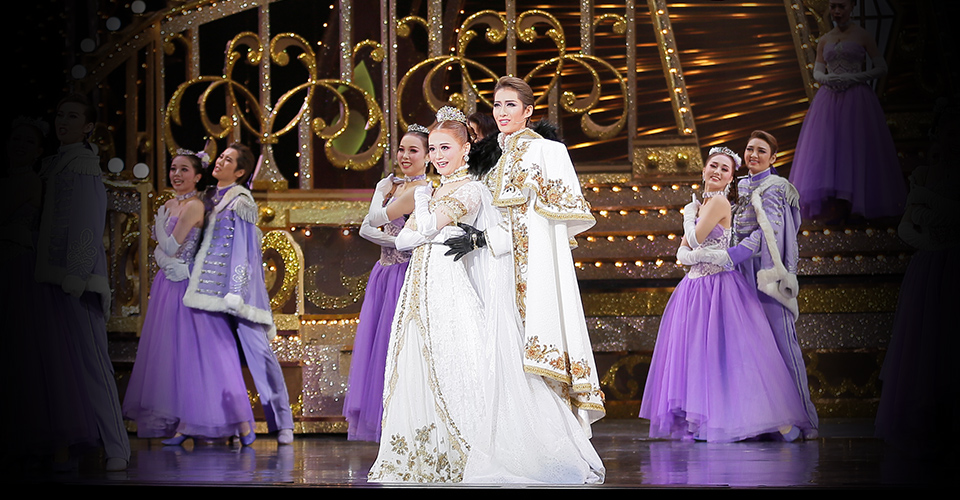 宝塚歌劇 花組『エンジェリックライ』『Jubilee』特集｜タカラヅカ