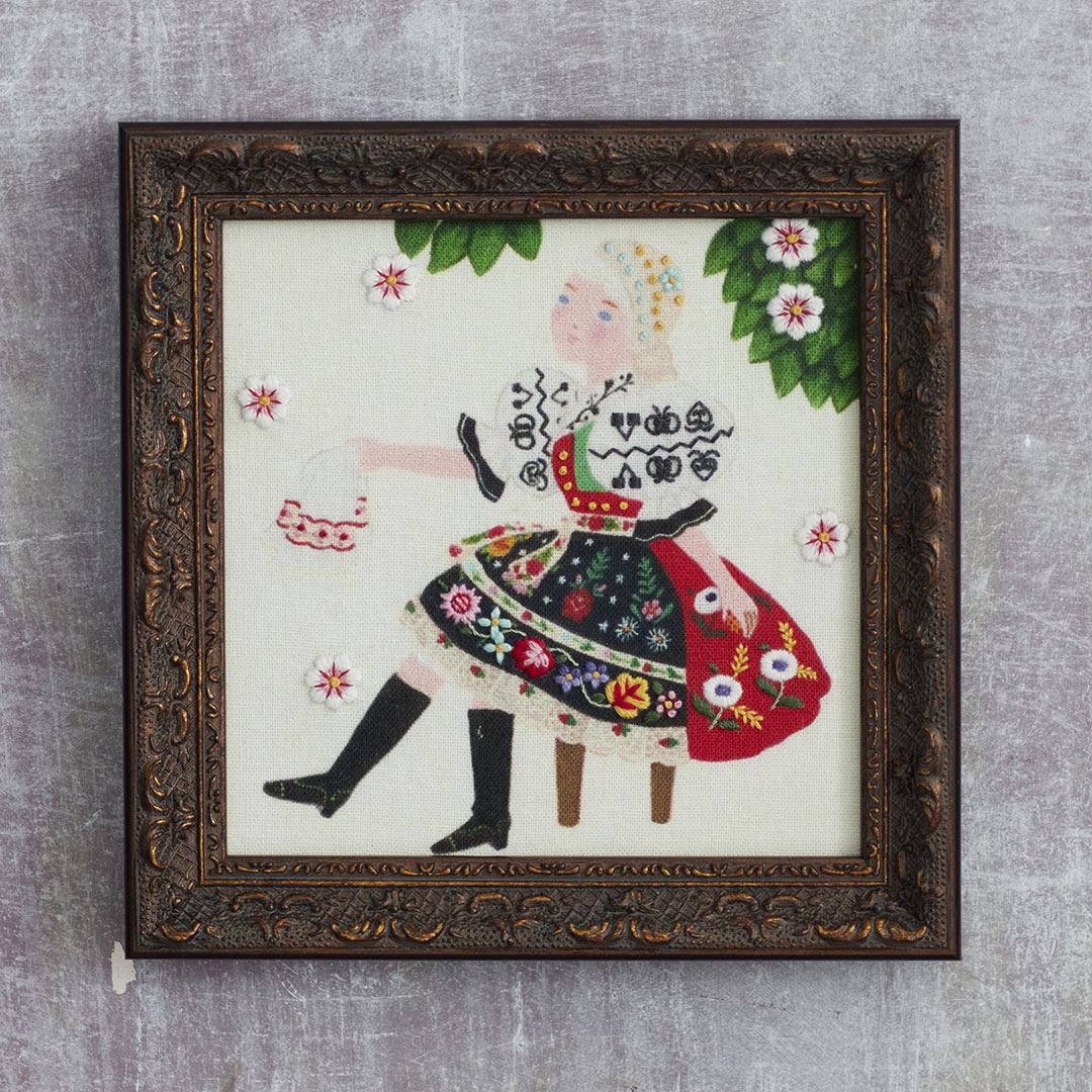 柏木リエさん×bitteさん 民族衣装の刺繍フレーム「チェコ」: キット