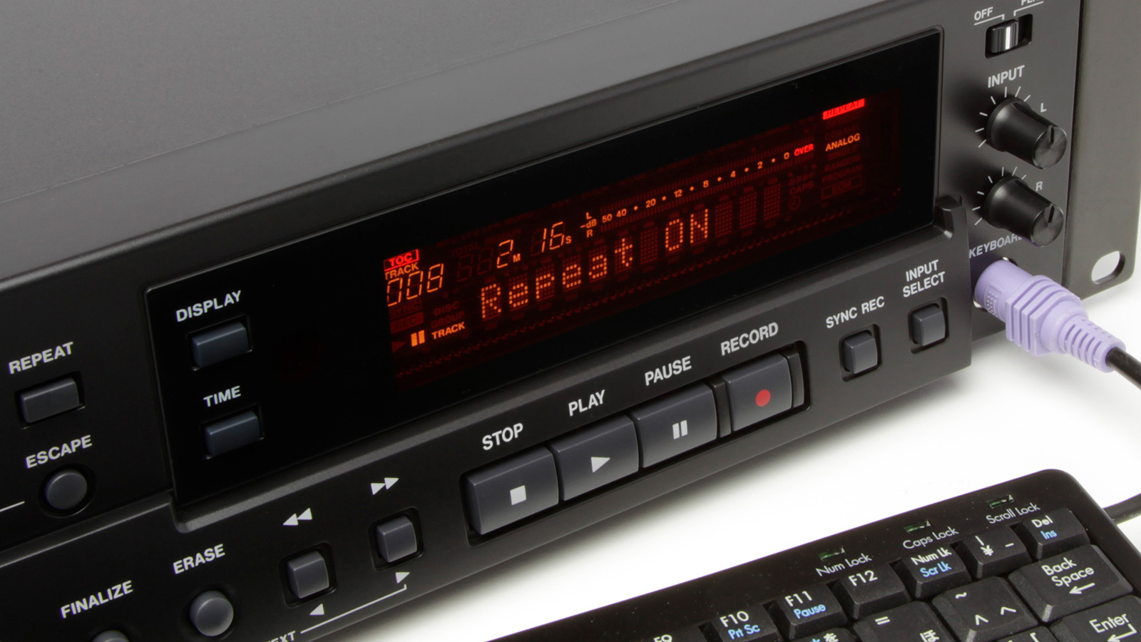 業務用CDレコーダー/プレーヤー『CD-RW900SX』を新発売 | ニュース詳細