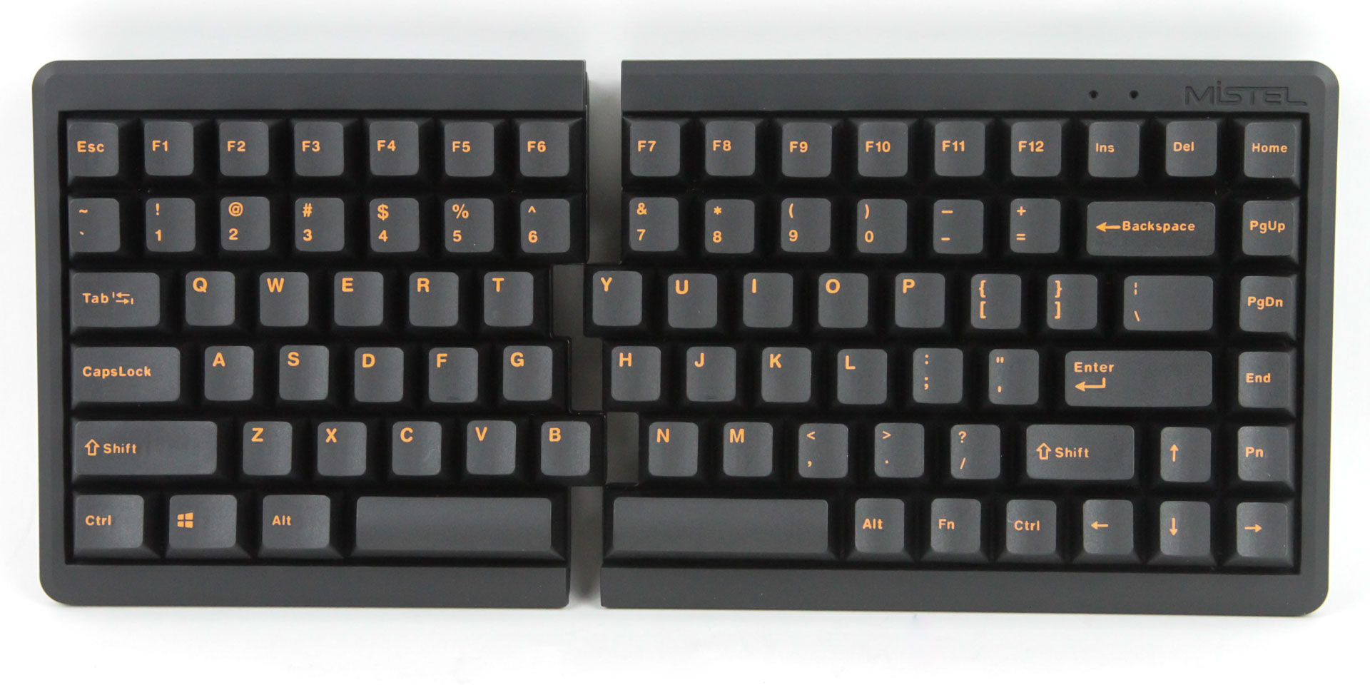 Mistel MD770 Barocco RGB Keyboard Review - Closer Examination
