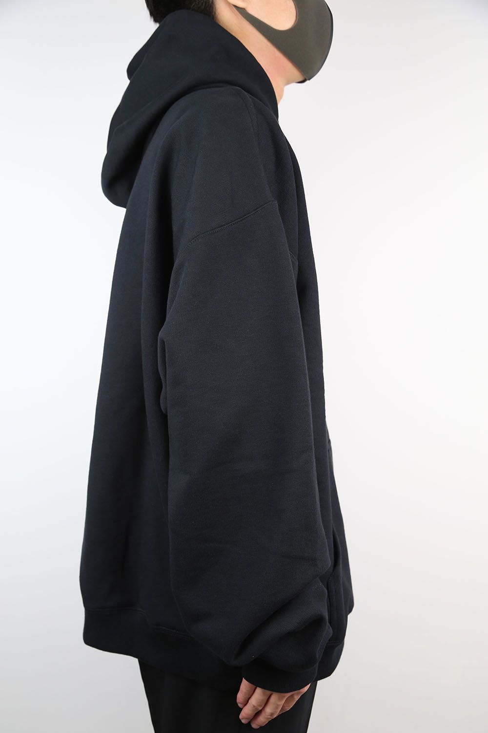 VETEMENTS - [ラスト1点 サイズXL] MIXED LOGO HOODIE / ブラック | Tempt