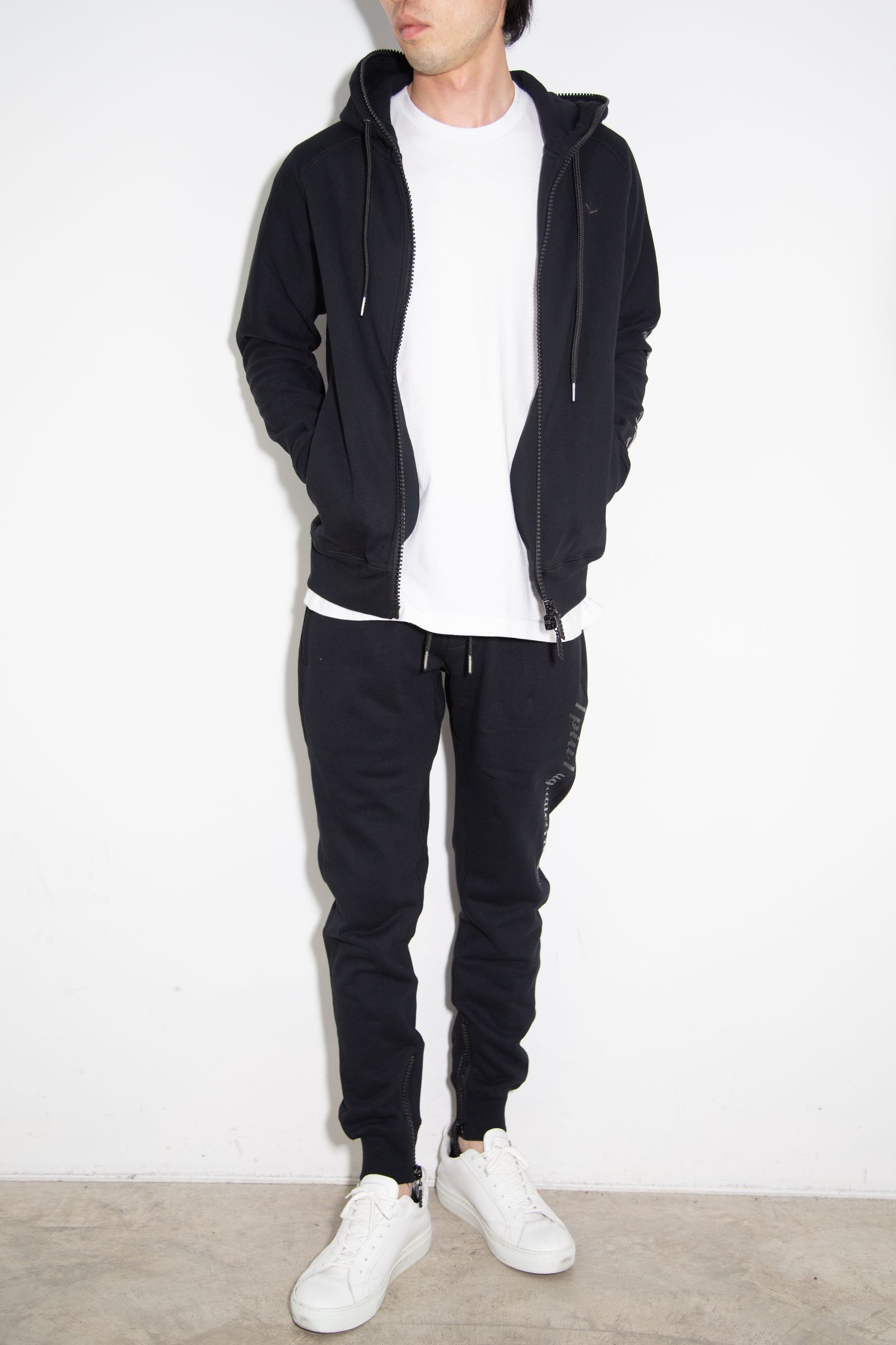 1PIU1UGUALE3 RELAX - [ラスト1点 サイズL] 【セットアップ