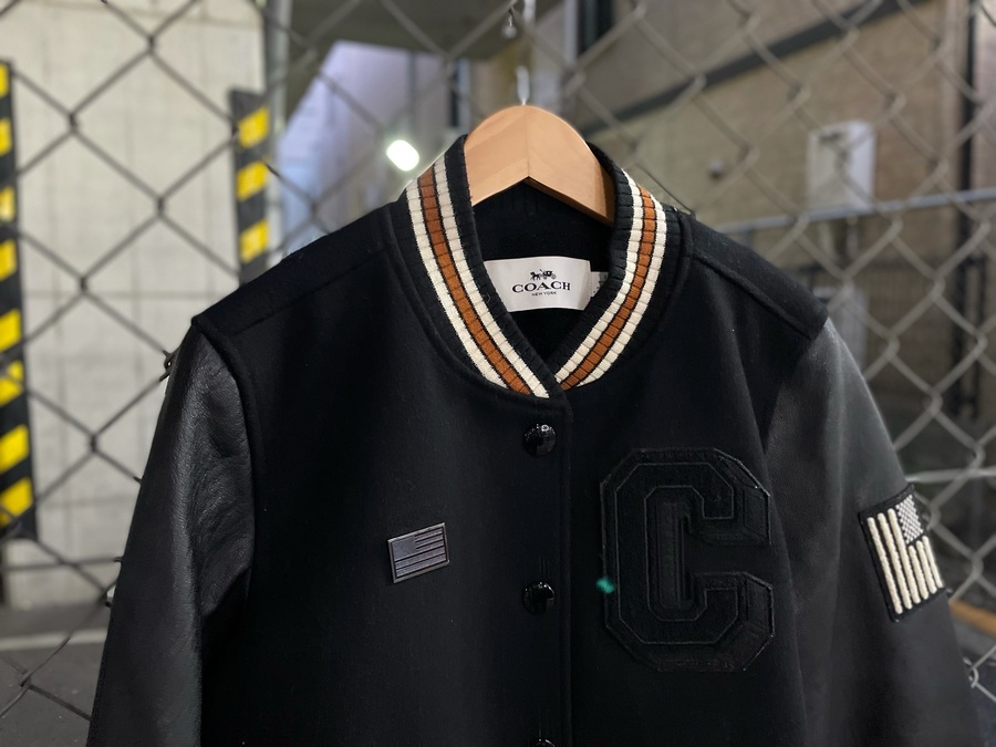 COACH/コーチ】のスタジャン E1602-35014が買取入荷いたしました