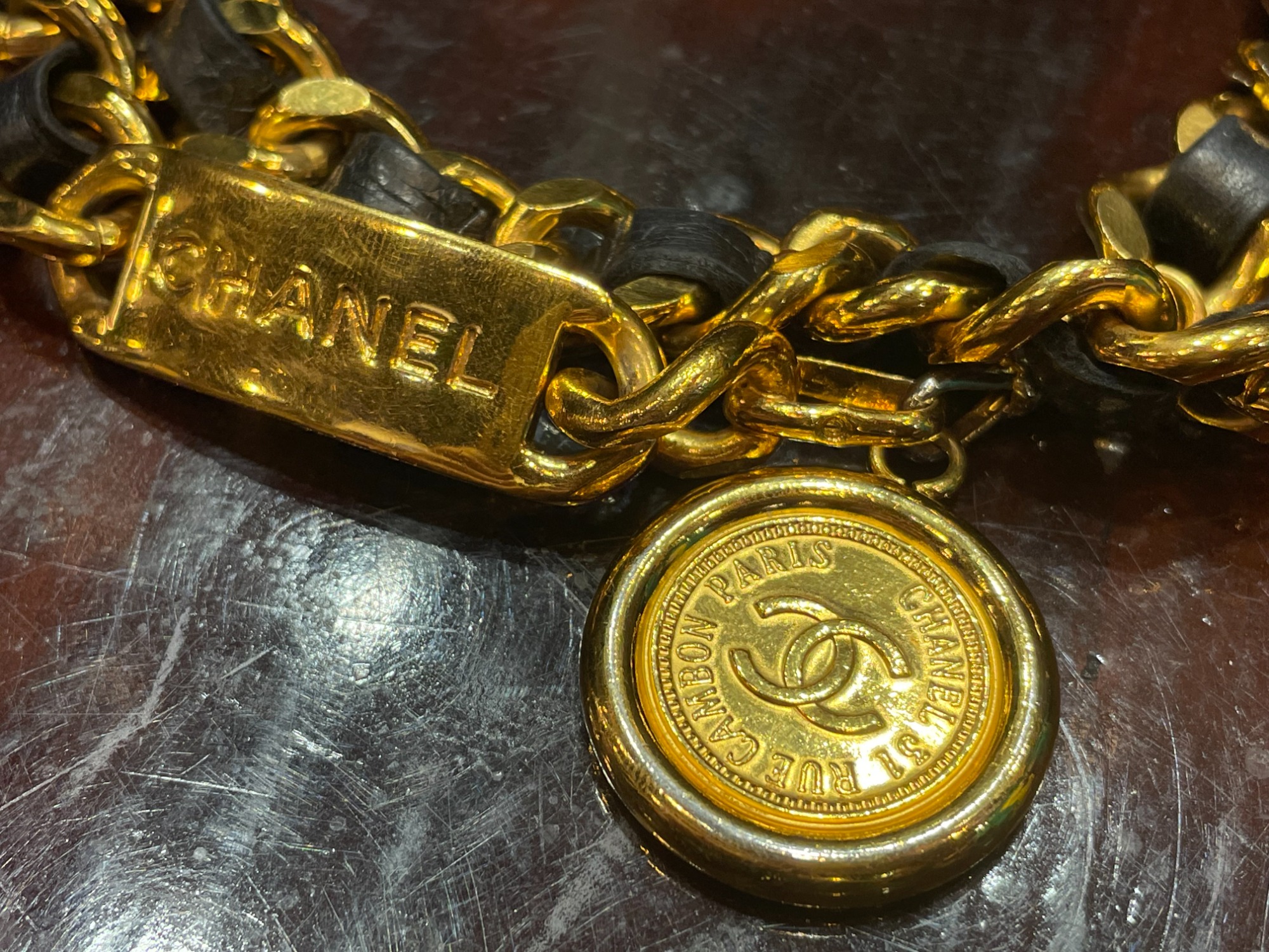 CHANEL (シャネル)より【ココマークチェーンベルト】が買取入荷いたし