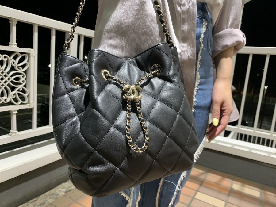 ラグジュアリーブランド【CHANEL/シャネル】巾着チェーンショルダー
