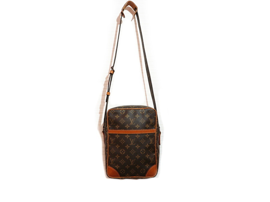 LOUIS VUITTON /ルイ ヴィトン】ダヌーブGMショルダーバッグが入荷しま