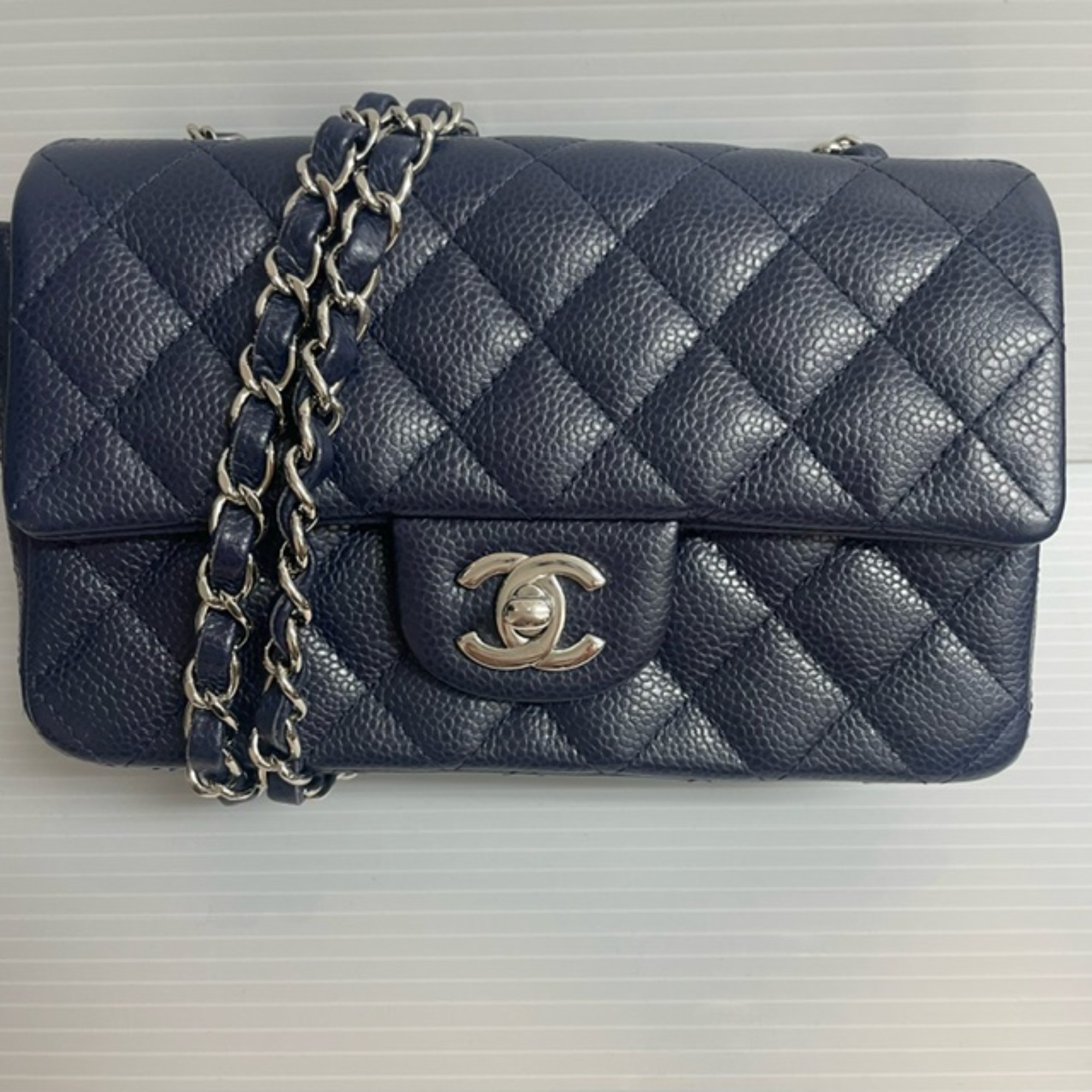 CHANEL/シャネル】より、ミニマトラッセ20チェーンショルダーバッグが