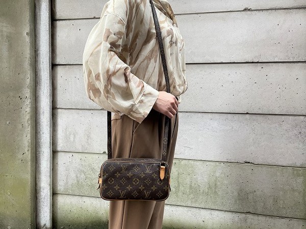 LOUIS VUITTON /ルイ ヴィトン】よりポシェット・マルリーバンド