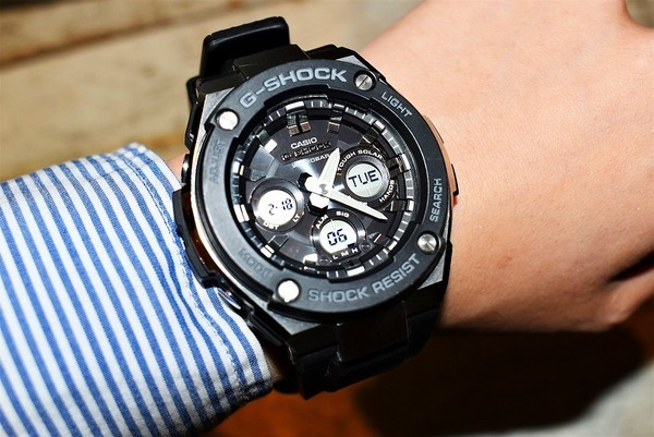 CASIO / カシオ】G-SHOCK G-STEEL（GST-W300-1AJF）入荷情報[2020.02