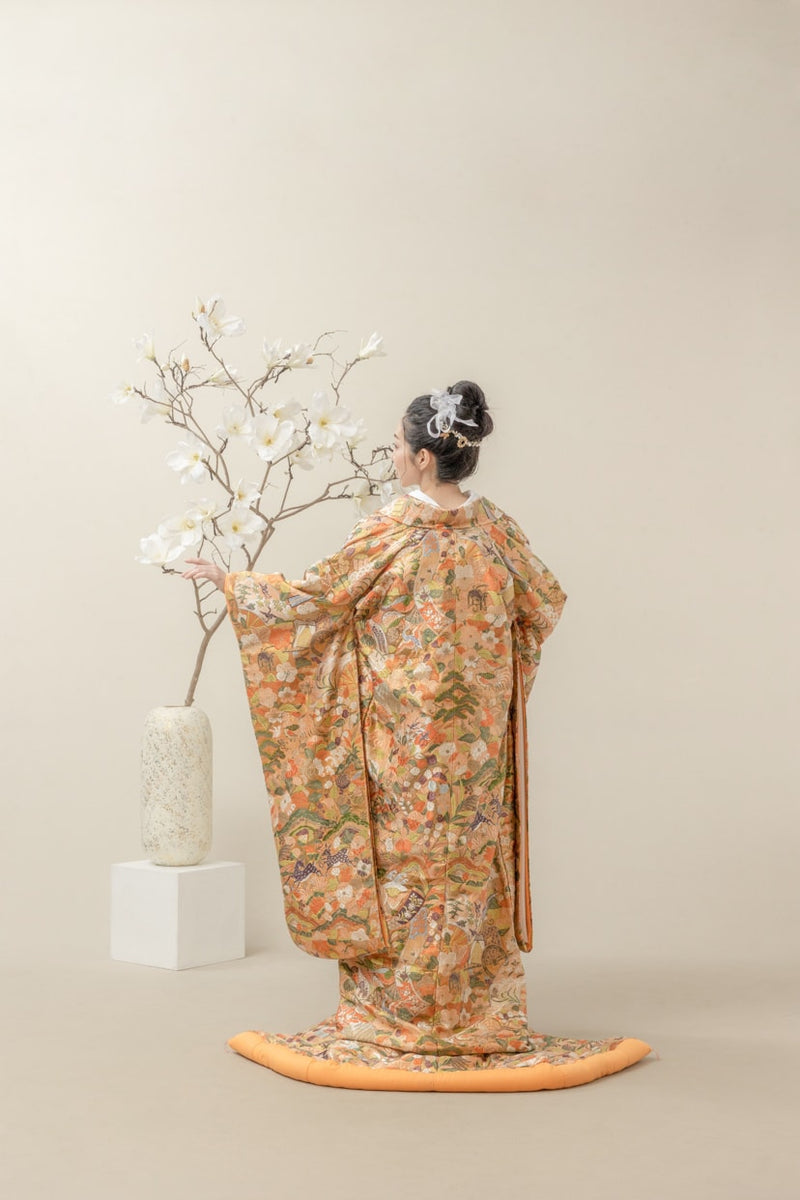 色打掛・平安御所車｜白無垢・色打掛レンタルなら結婚式着物専門の