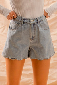 Bainbridge Scallop Hem Shorts – the golden shop online