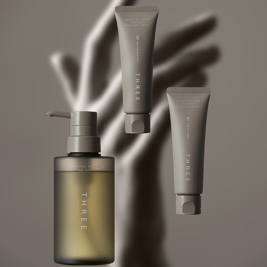 THREE エッセンシャルセンツ トリートメント ハンド＆ネイル クリーム