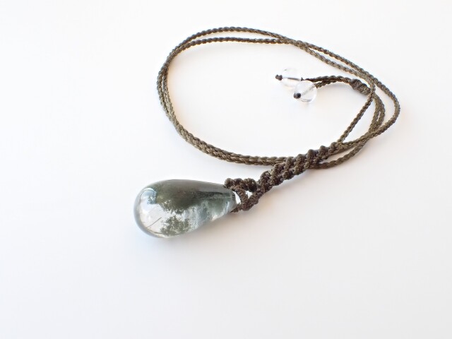 CA0087 ガネーシュヒマール産 ヒマラヤ水晶／クローライト ペンダント