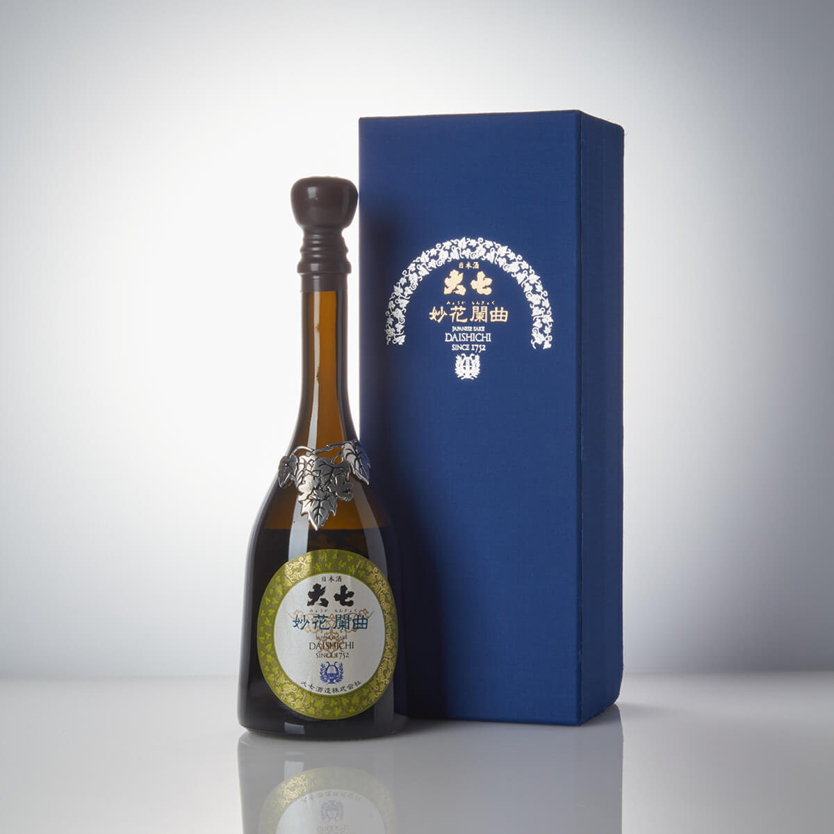 Daishichi “Myoka Rangyoku” Junmai Daiginjo Sake 720ml - Tippsy Sake