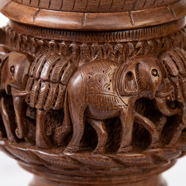 1点もの】カシミールの細密彫刻 スタンディングボックス 高さ22cm程度