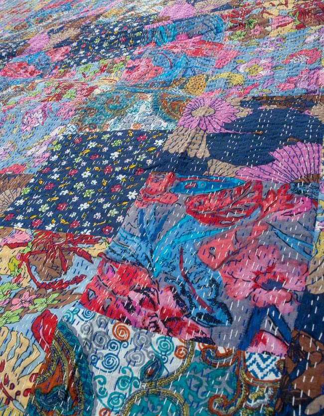 インドのパッチワーク〕ラリーキルトの大判マルチクロス〔約280cm×約