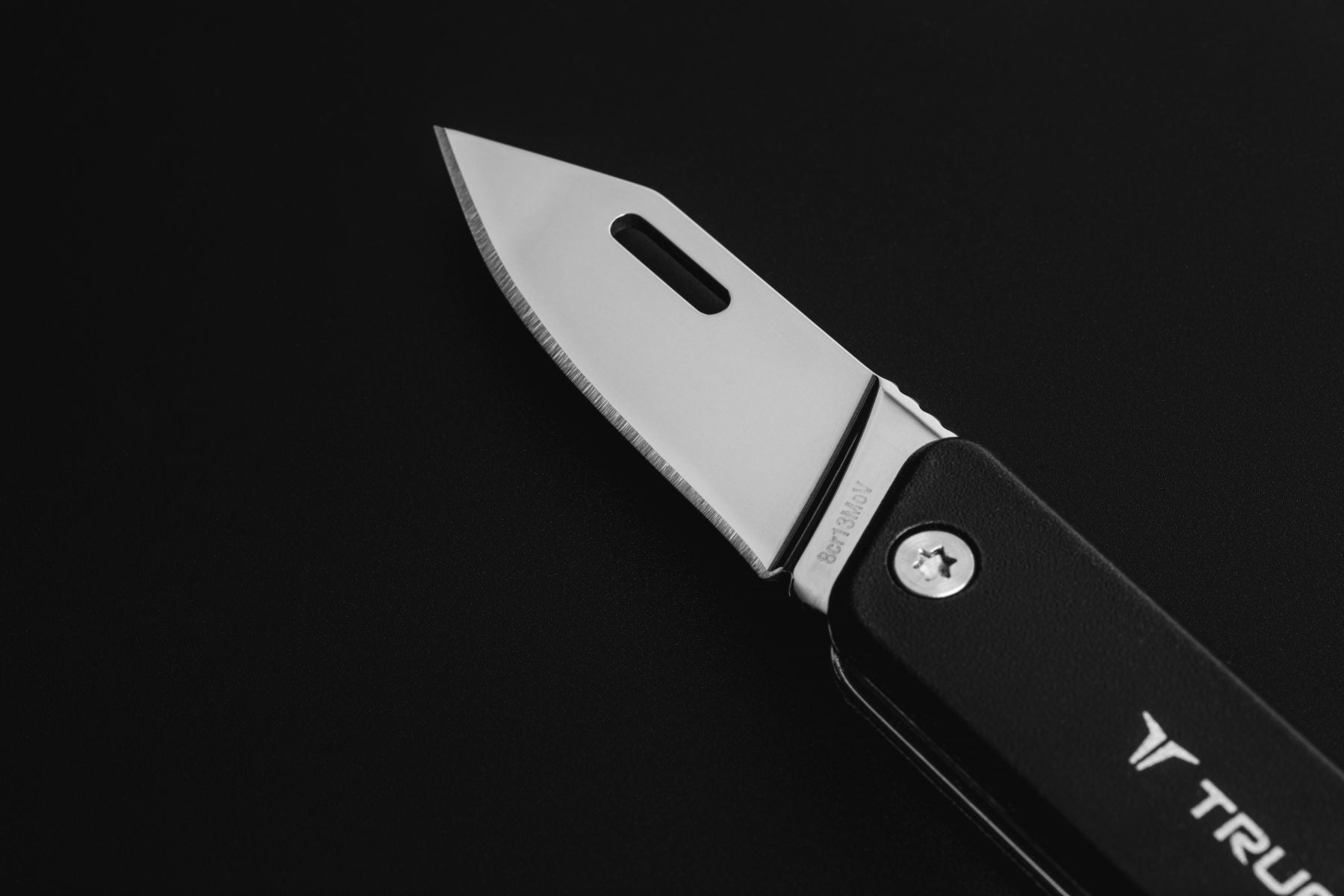 Modern Keychain Knife | Keychain Knife | True Utility®