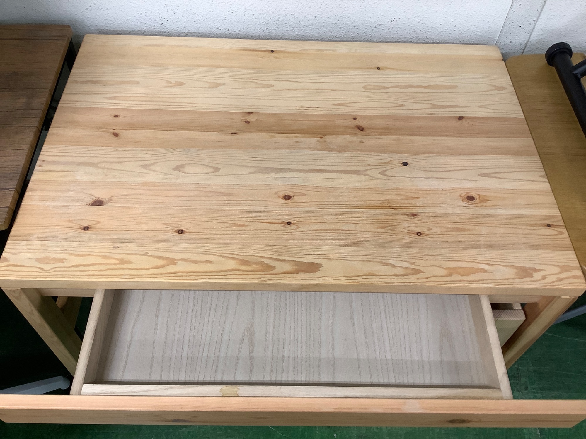 パイン材！！】無印良品 デスク ワゴン付 が買取入荷しました！｜2024