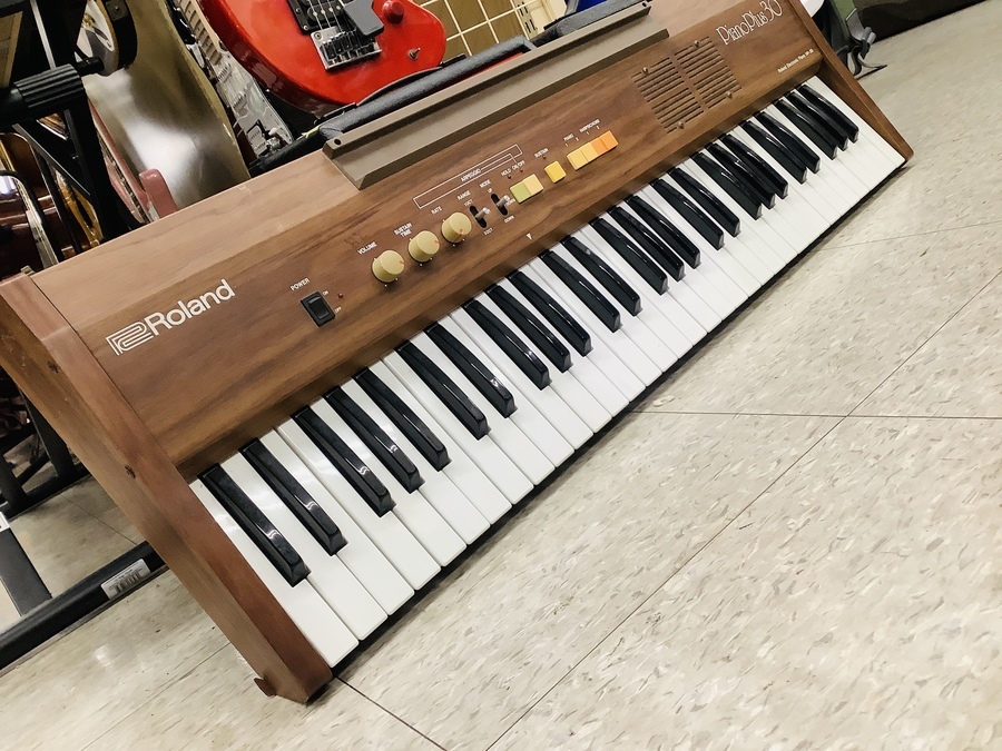 ROLAND(ローランド）電子ピアノHP-30 入荷致しました！！！｜2022年02