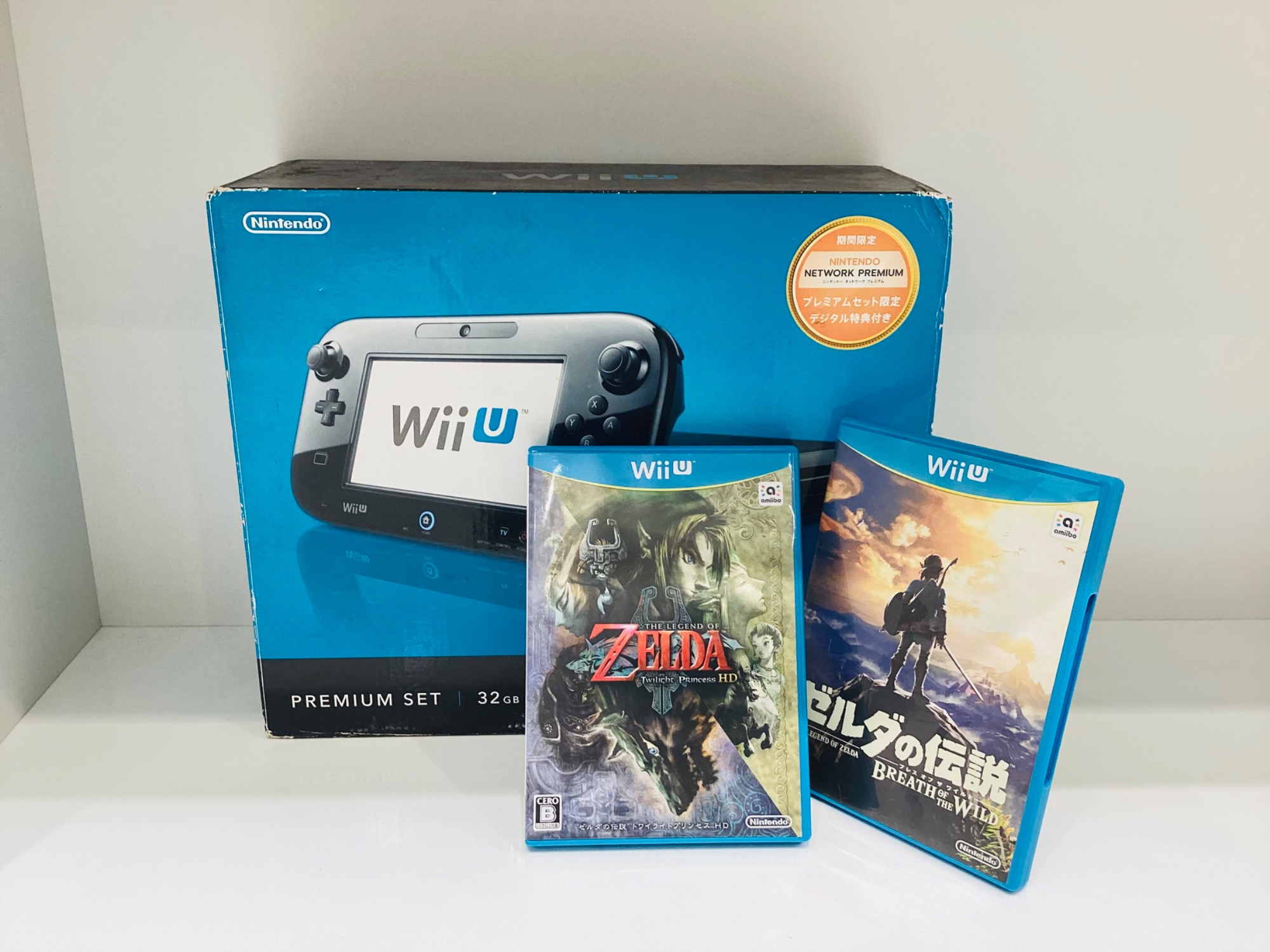 WiiUプレミアムパック&カセット5種 WiiUプレミアムセットとカセット