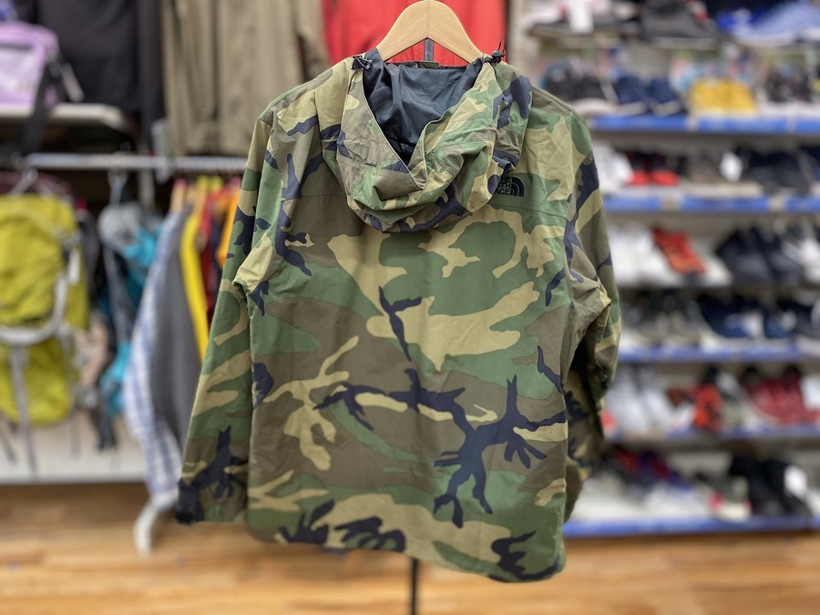年*迎様 THE NORTH FACE スクープジャケット 迷彩 人気のカモ柄☆】THE