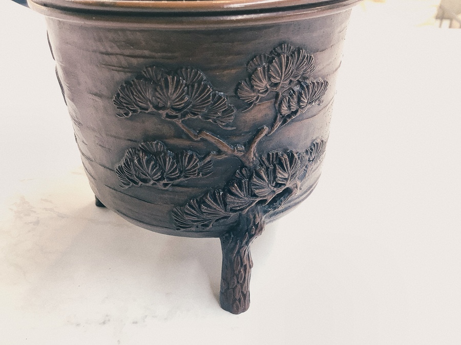 銅器】精山作 松竹梅 三足香炉 が入荷いたしました｜2022年04月21日