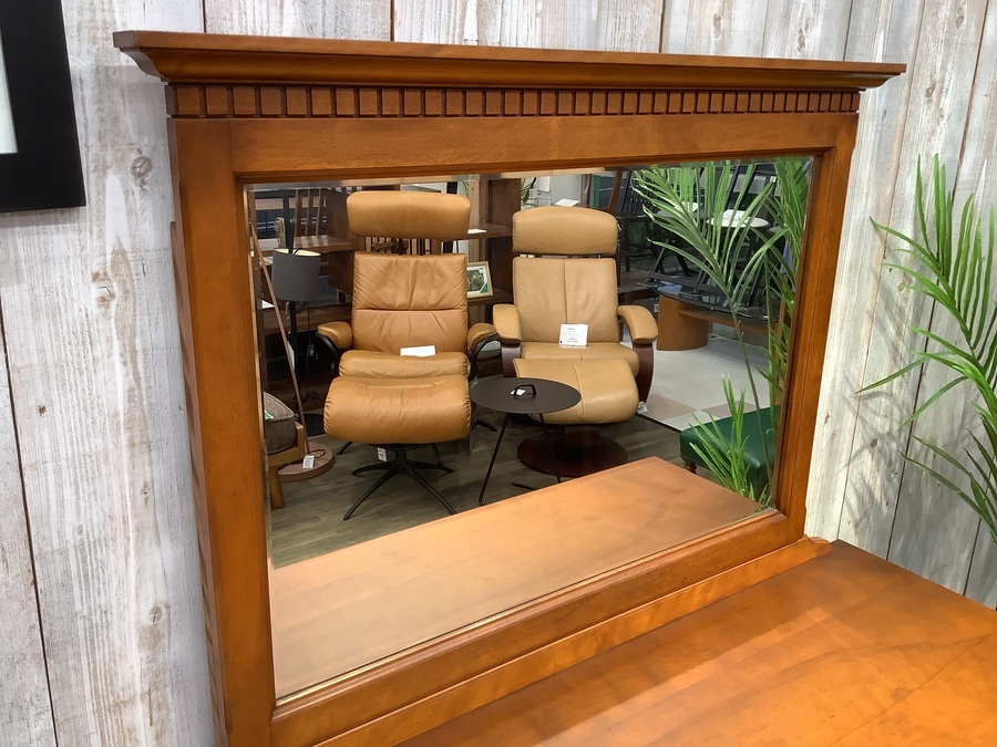 Daniel（ダニエル）】横浜クラシック家具といえばダニエルのドレッサー