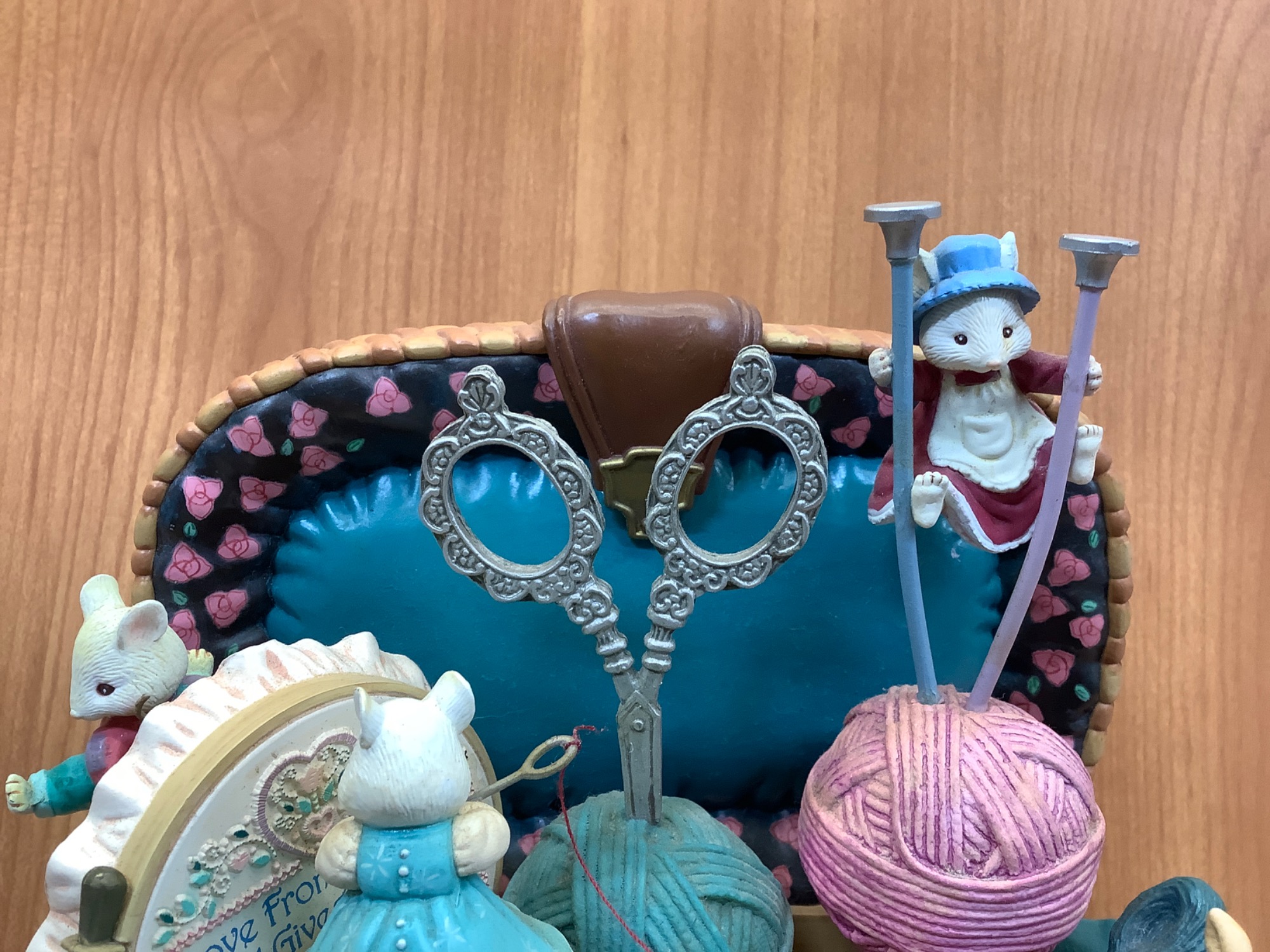 可愛らしいが詰まってます！】ENESCO（エネスコ）よりアンティーク