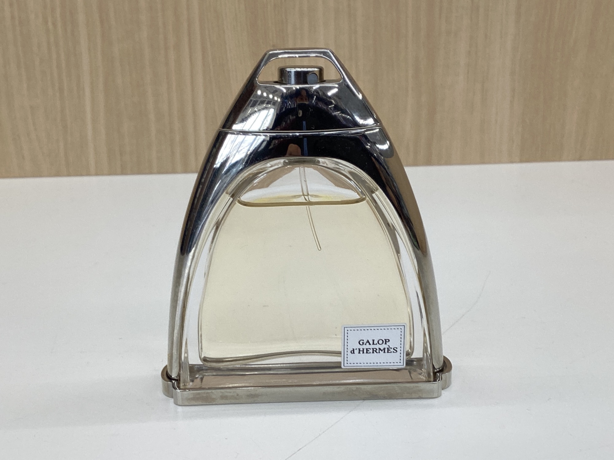 香水買取強化中！】HERMES (エルメス) ピュアパフューム をご紹介