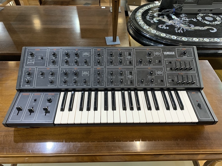 YAMAHA（ヤマハ）モノフォニックシンセサイザー CS-15が買取入荷しま