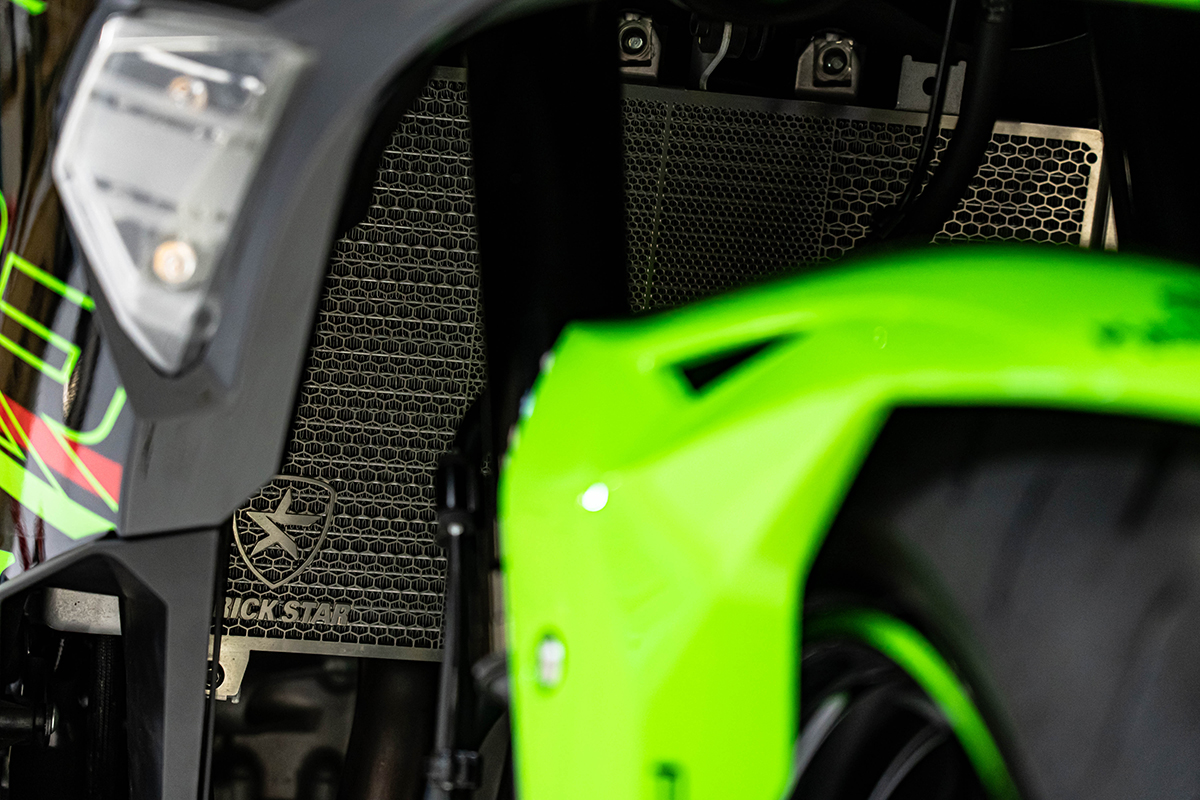 トリックスター / Ninja ZX-4RR / ZX-4R SE