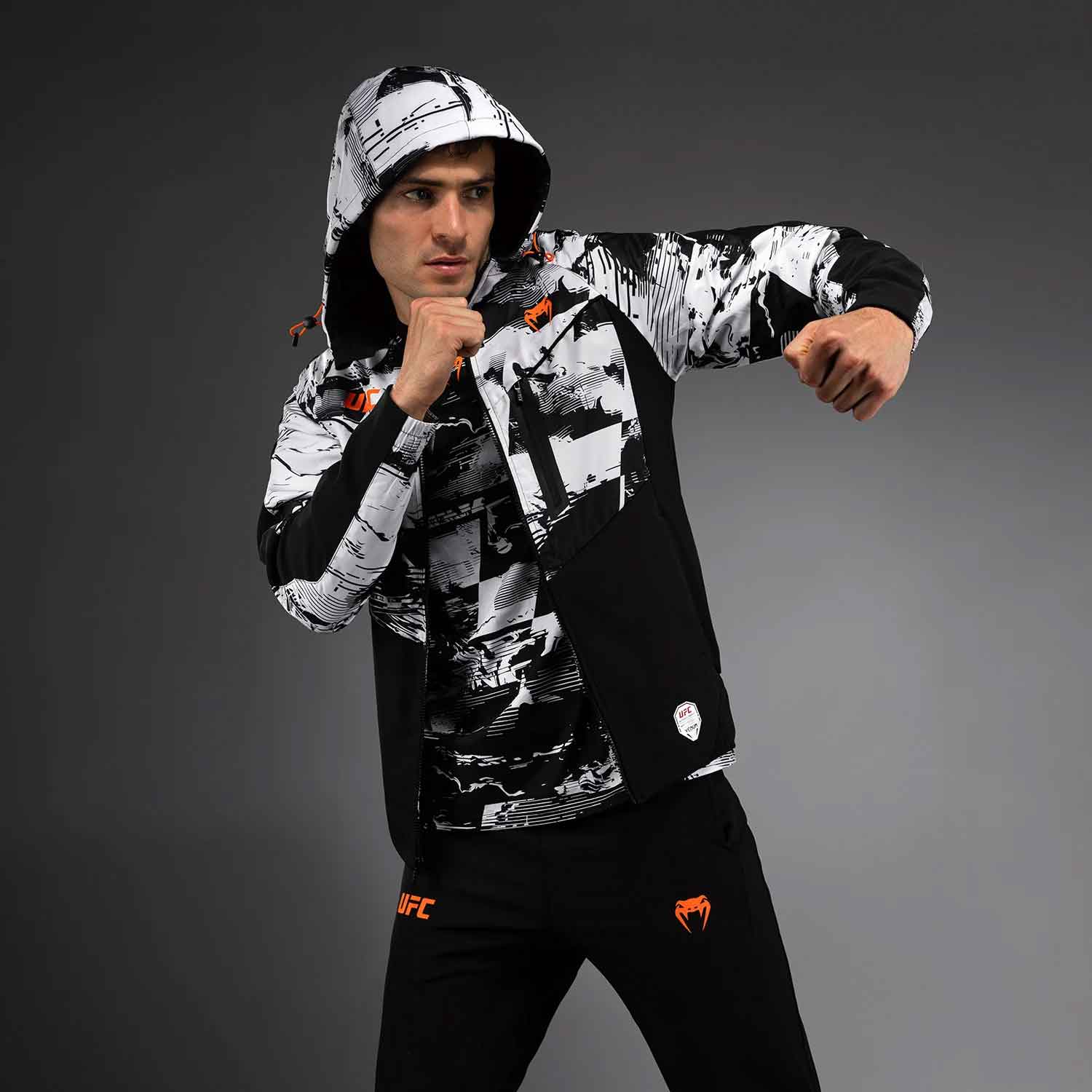 VENUM／ヴェナム パーカー（フーディー） UFC Zenith by Venum