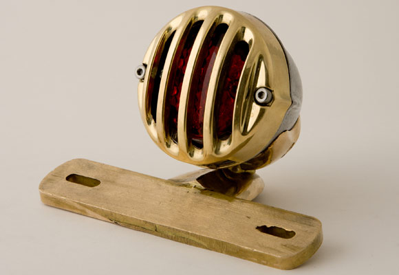 新作テール 『バード・ケージテールランプ』 - TT&CO. ブログ