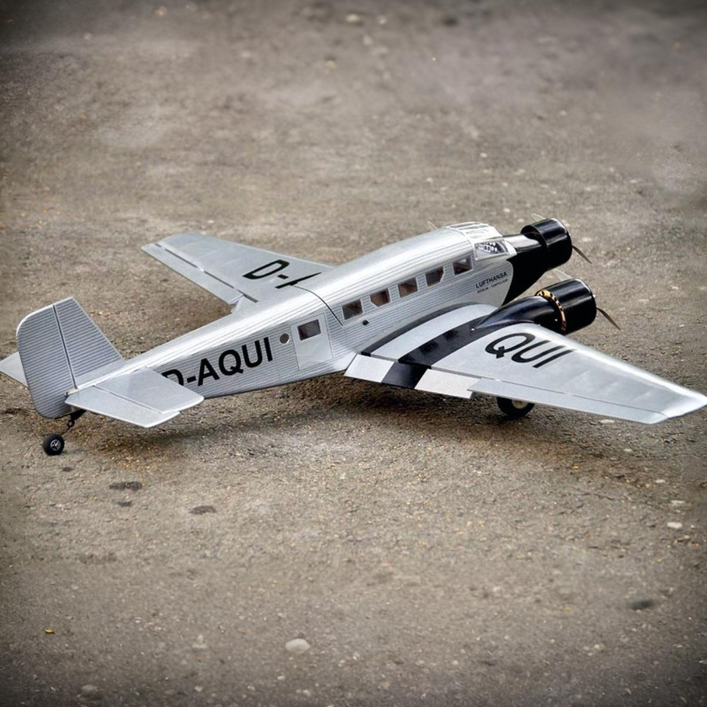 VQ Junkers JU-52 1.63 ARF - TURBINES RC