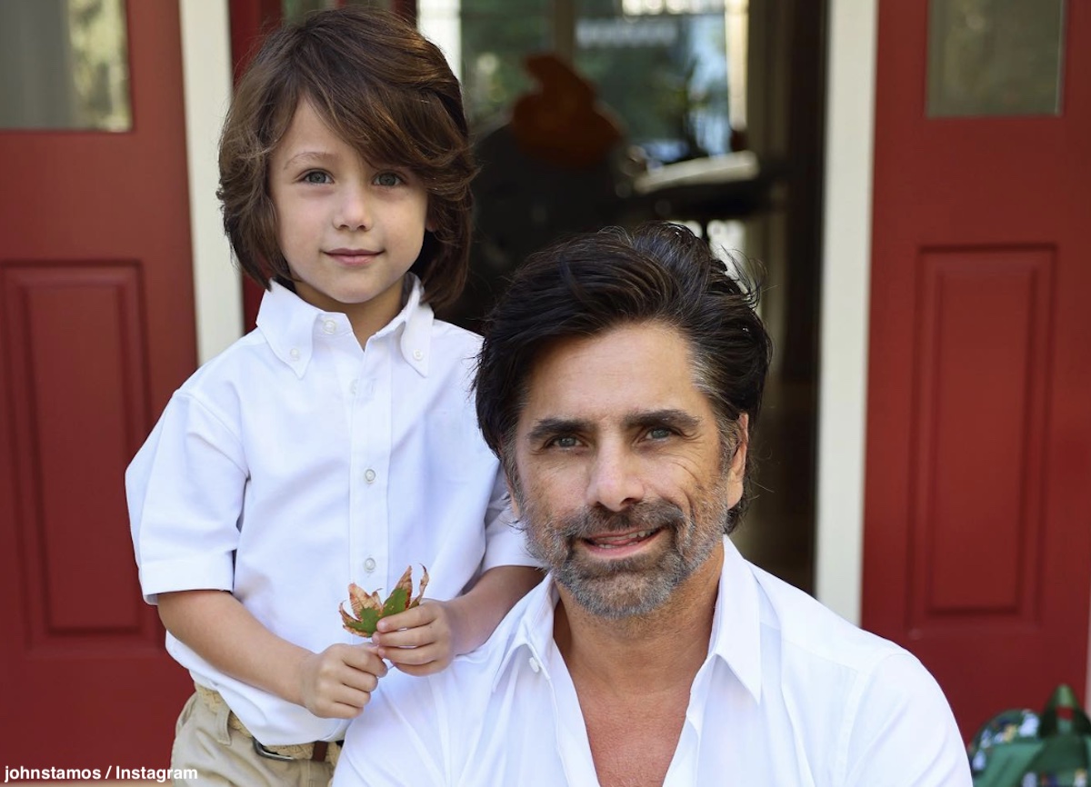 ジェシーおいたん役ジョン・ステイモス、「フルハウス」の撮影セット