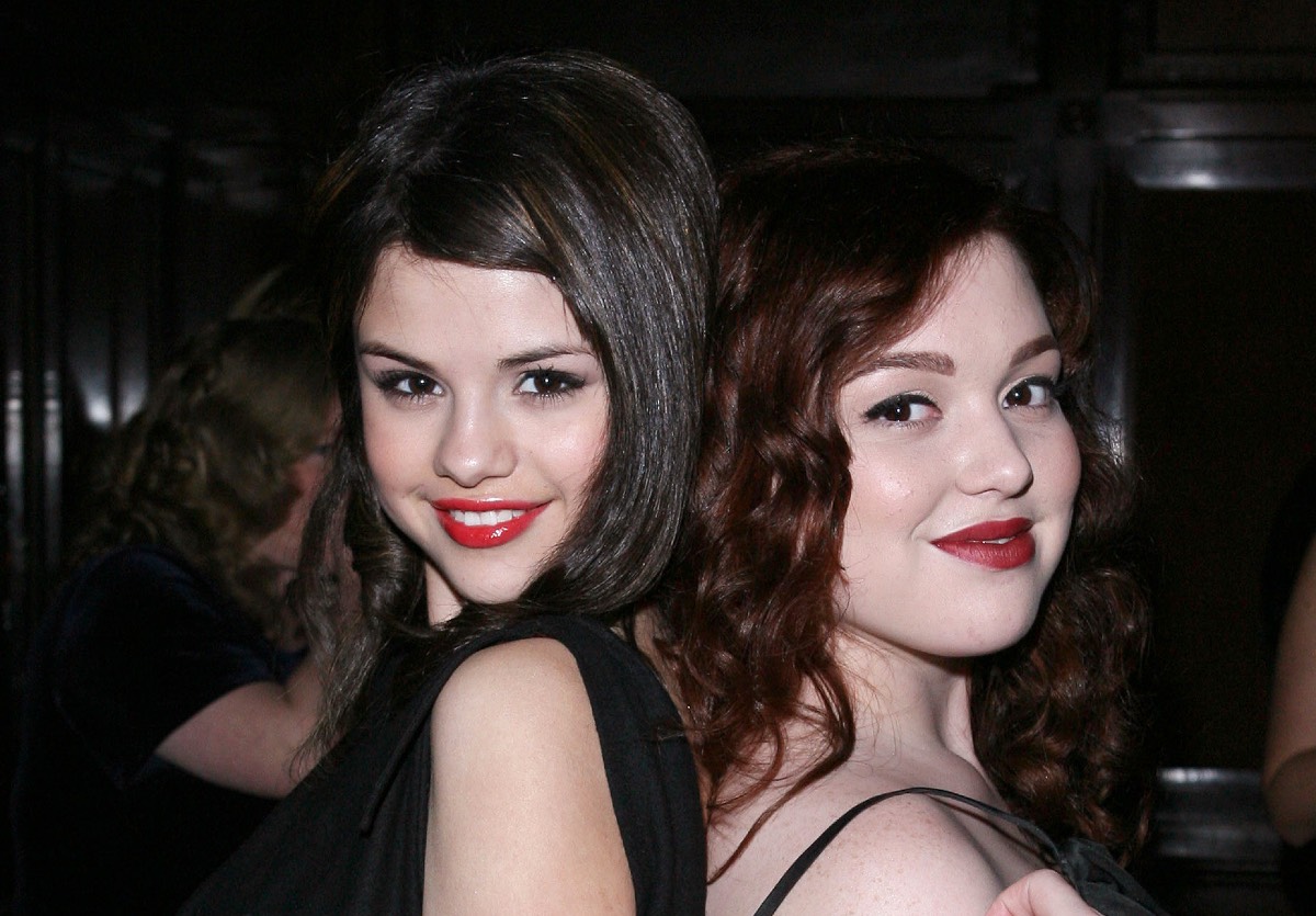 セレーナ・ゴメス主演「ウェイバリー通りのウィザードたち」、実は