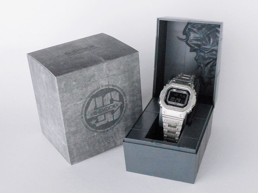 G-SHOCK＞40周年記念限定モデル／シルバー | 静岡の宝石・時計専門店 内山