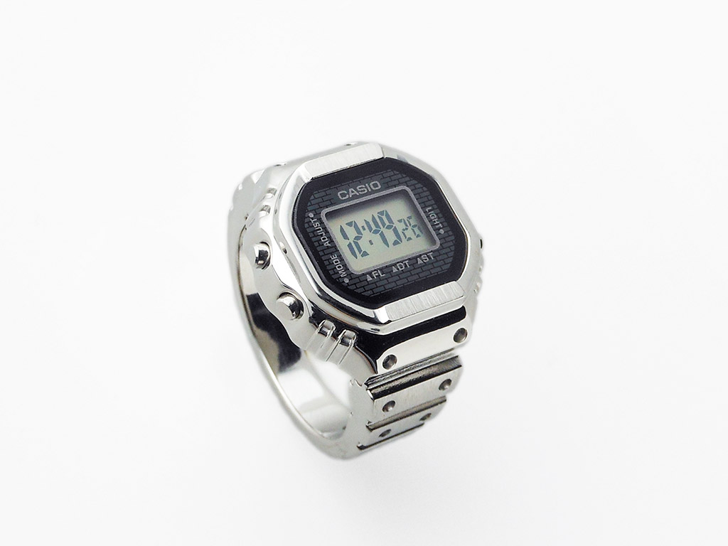 RING WATCH＞CRW-001-1JR /カシオウォッチ50周年記念/リングウォッチ