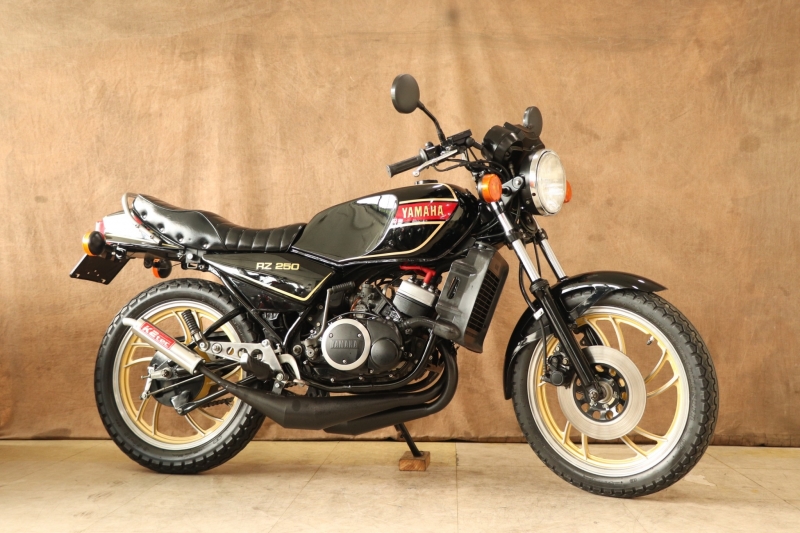 RZ250 BLACK/GOLD CONDOR&CHAMBER｜SOLD OUT｜旧車・絶版バイクなら