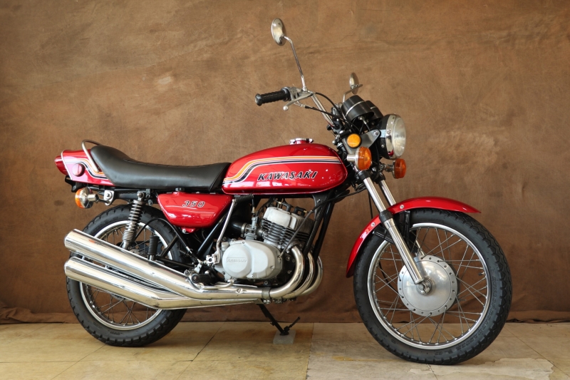 カワサキ の絶版バイク在庫情報【絶版バイク専門店ウエマツ】 | 旧車