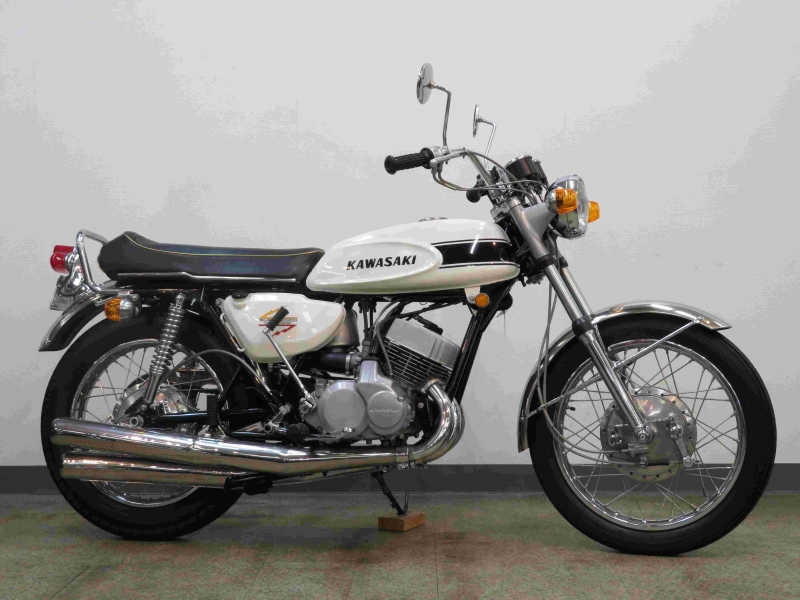 500/750トリプルシリーズ （ カワサキ ） の在庫情報【絶版バイク専門