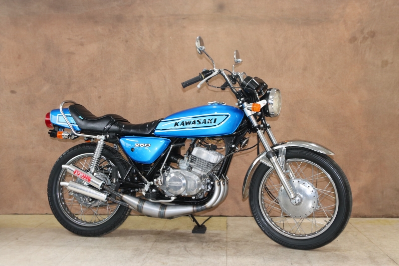 250SS 東京本社 3本チャンバーのMACH-1青刀｜SOLD OUT｜旧車・絶版