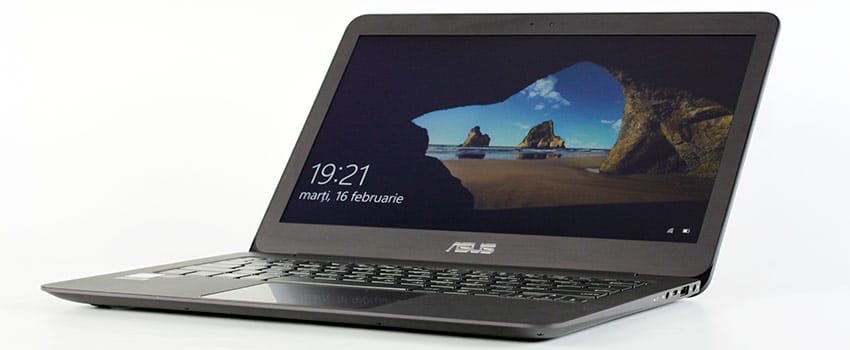 Asus Zenbook UX305UA review - a solid Skylake ultraportable for