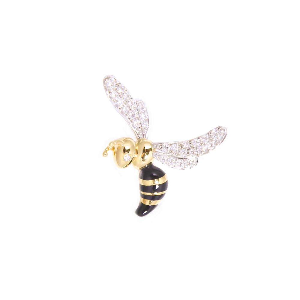 ウエダジュエラーの 'てんとう虫' と '蜂' のピンブローチ | NEWS